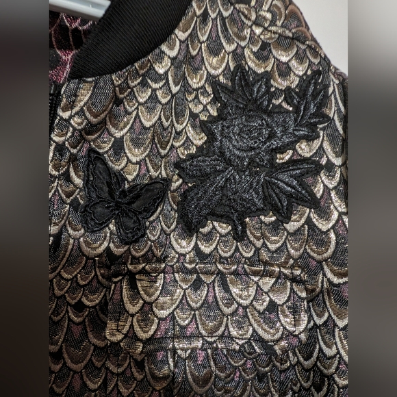 Plus Size 1X metallic bomber jacket - Picture 2 of 4